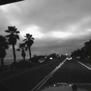 美女裸体调教自慰以高品质查看
